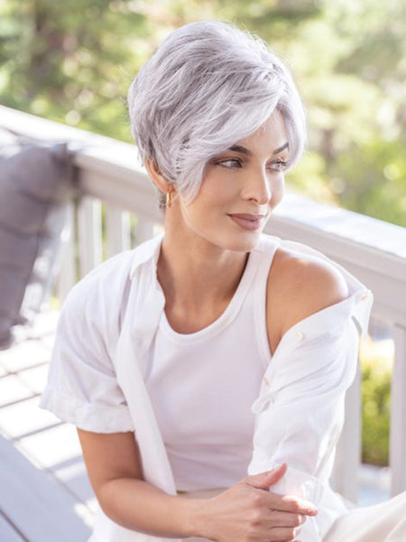 Bay: Lace Front Synthetic Wig