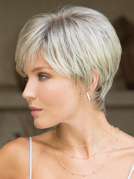 Megan : Synthetic Wig