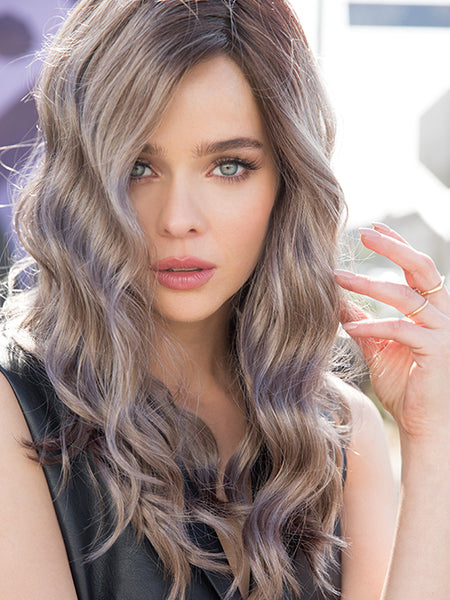 Layla : Lace Front Synthetic Wig