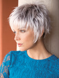 Billie : Synthetic Wig