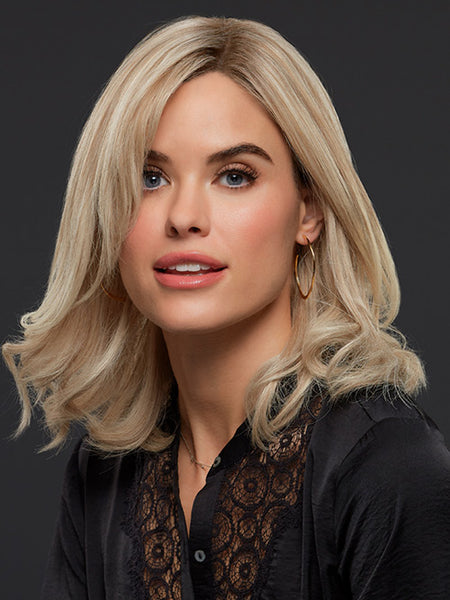 Carrie Petite Exclusive : Lace Front Human hair wig