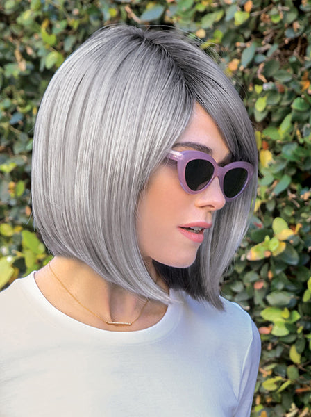 Vada : Lace Front Synthetic Wig