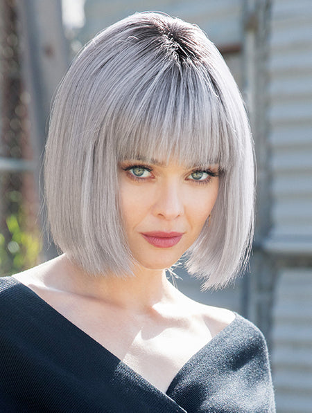 Dakota : Lace Front Synthetic Wig